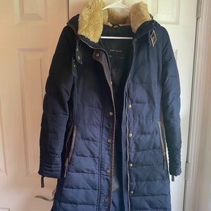 Zara Navy Fur Puff Trench Winter Coat. Gold Hardware. Zip up.
